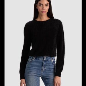 Alice + Olivia Black Crew Neck Sweater